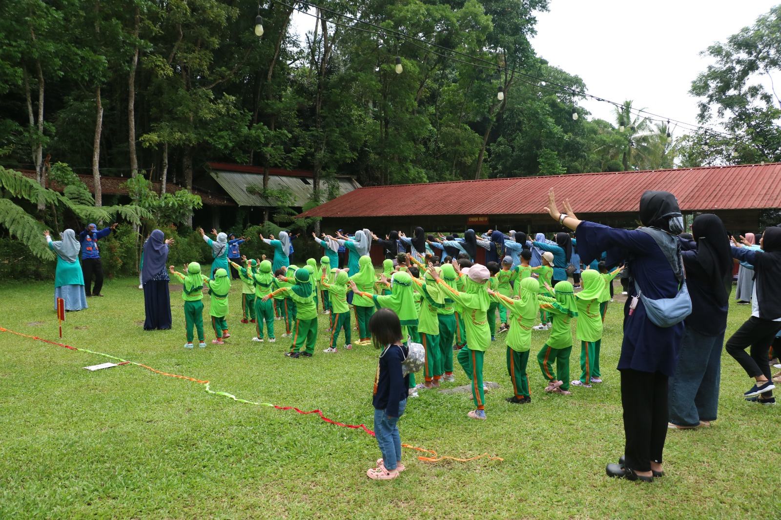 Family gathering  dan Outbond
